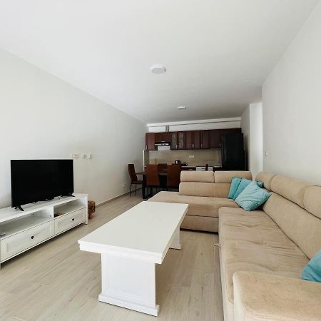 Apartment With Terrace And Private Parking Котор Экстерьер фото