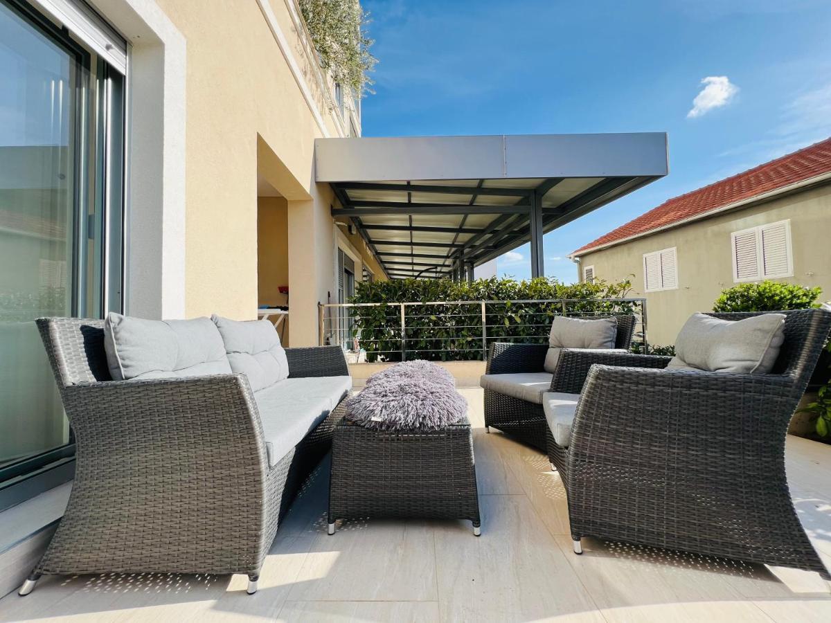 Apartment With Terrace And Private Parking Котор Экстерьер фото