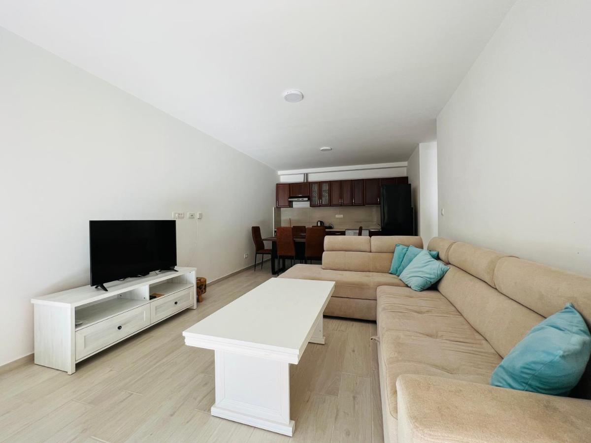 Apartment With Terrace And Private Parking Котор Экстерьер фото