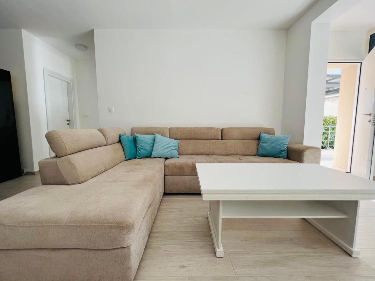 Apartment With Terrace And Private Parking Котор Экстерьер фото