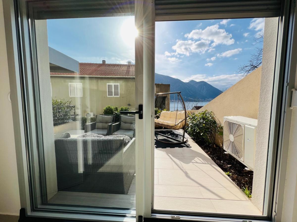 Apartment With Terrace And Private Parking Котор Экстерьер фото