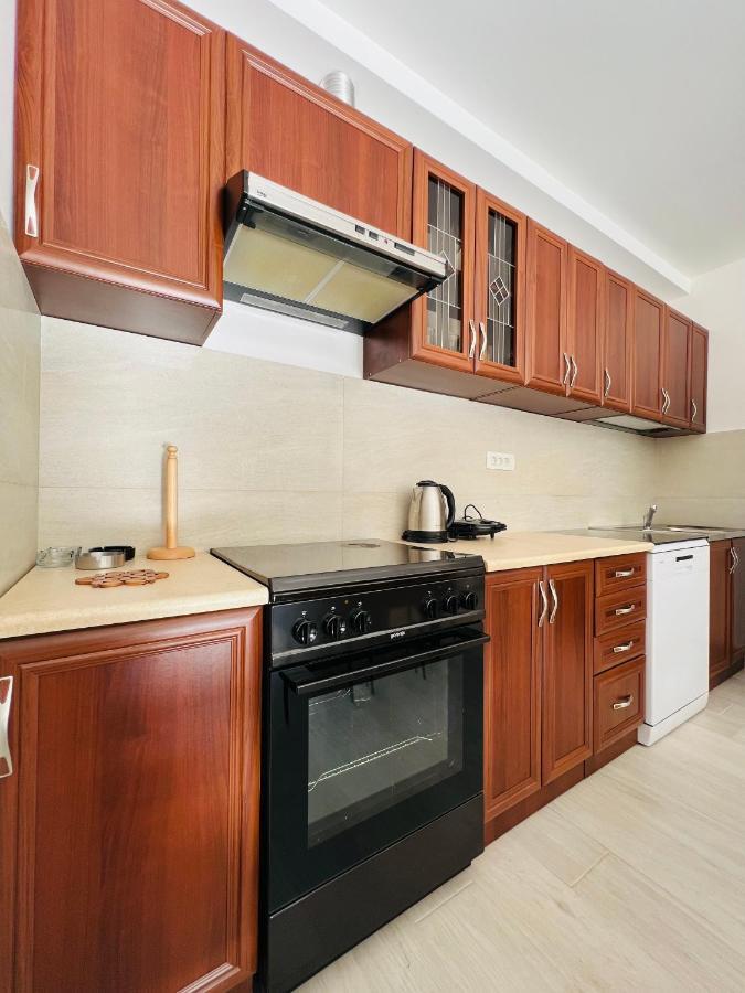 Apartment With Terrace And Private Parking Котор Экстерьер фото